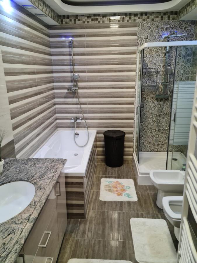Premium Apartment Isaran ブラショフ エクステリア 写真